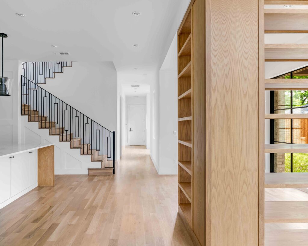 6915 kenwood ave 6 copy